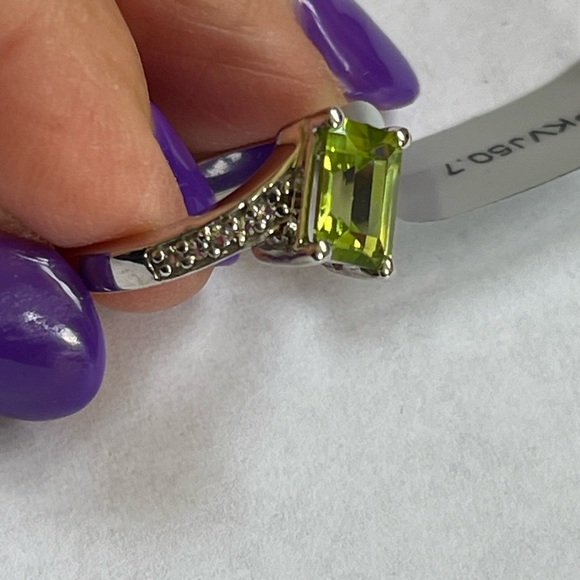 NWT SET!! 4.62 ct CHANGBAI PERIDOT TOPAZ EARRINGS/RING SIZE 7. Ltd Edit 1 of 77! - Picture 4 of 10
